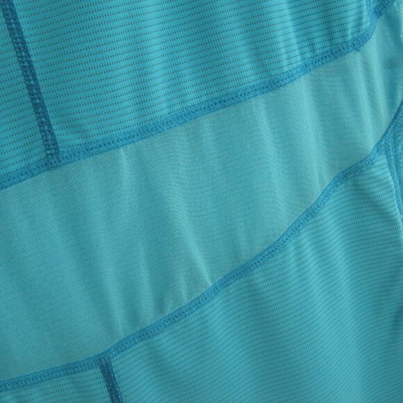Lululemon Women's Mesh Shirt Size 10 Teal Blue Lightweight Short Sleeves - Picture 4 of 5